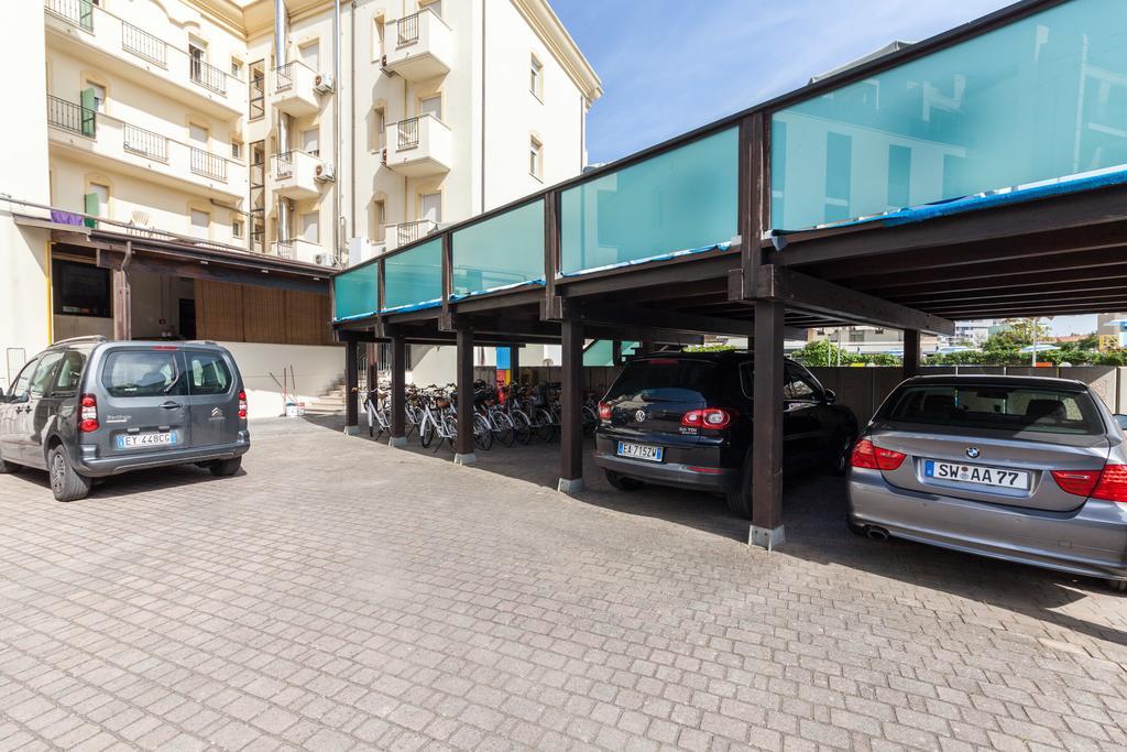 Hotel Garden Cesenatico Exterior photo